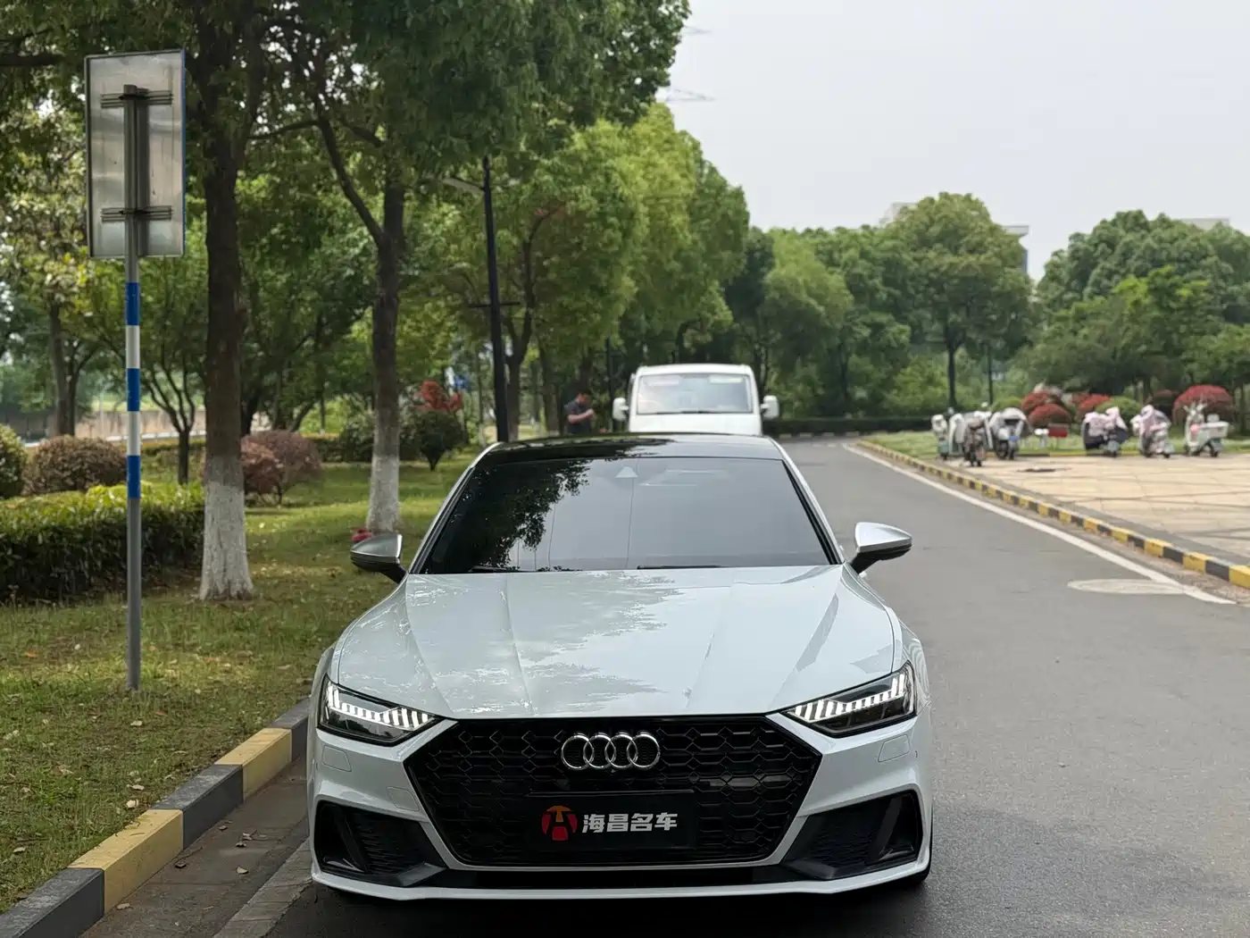 Audi A7 2019 55 TFSI quattro Dynamic Type фото 2