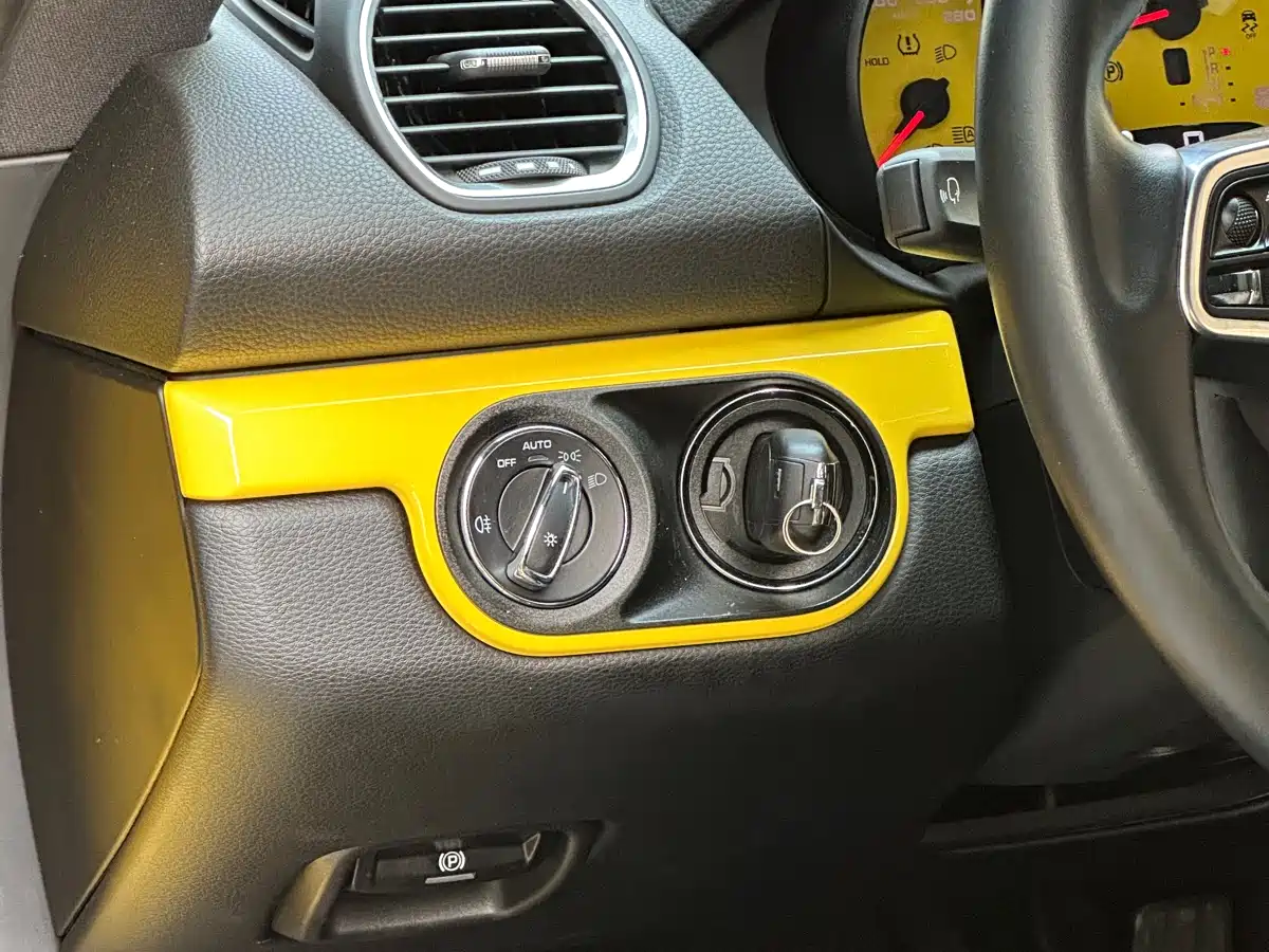 Porsche 718 2018 Cayman 2.0T фото 21