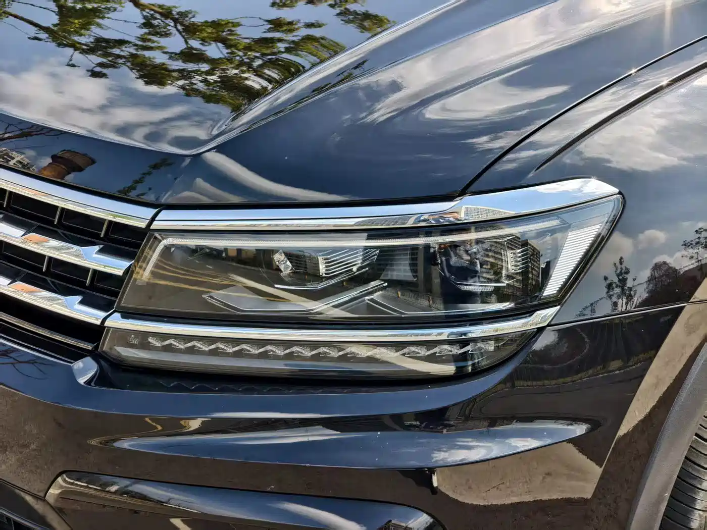 Volkswagen Tiguan L 2020 330TSI Auto 2WD R-Line Flagship China VI фото 5