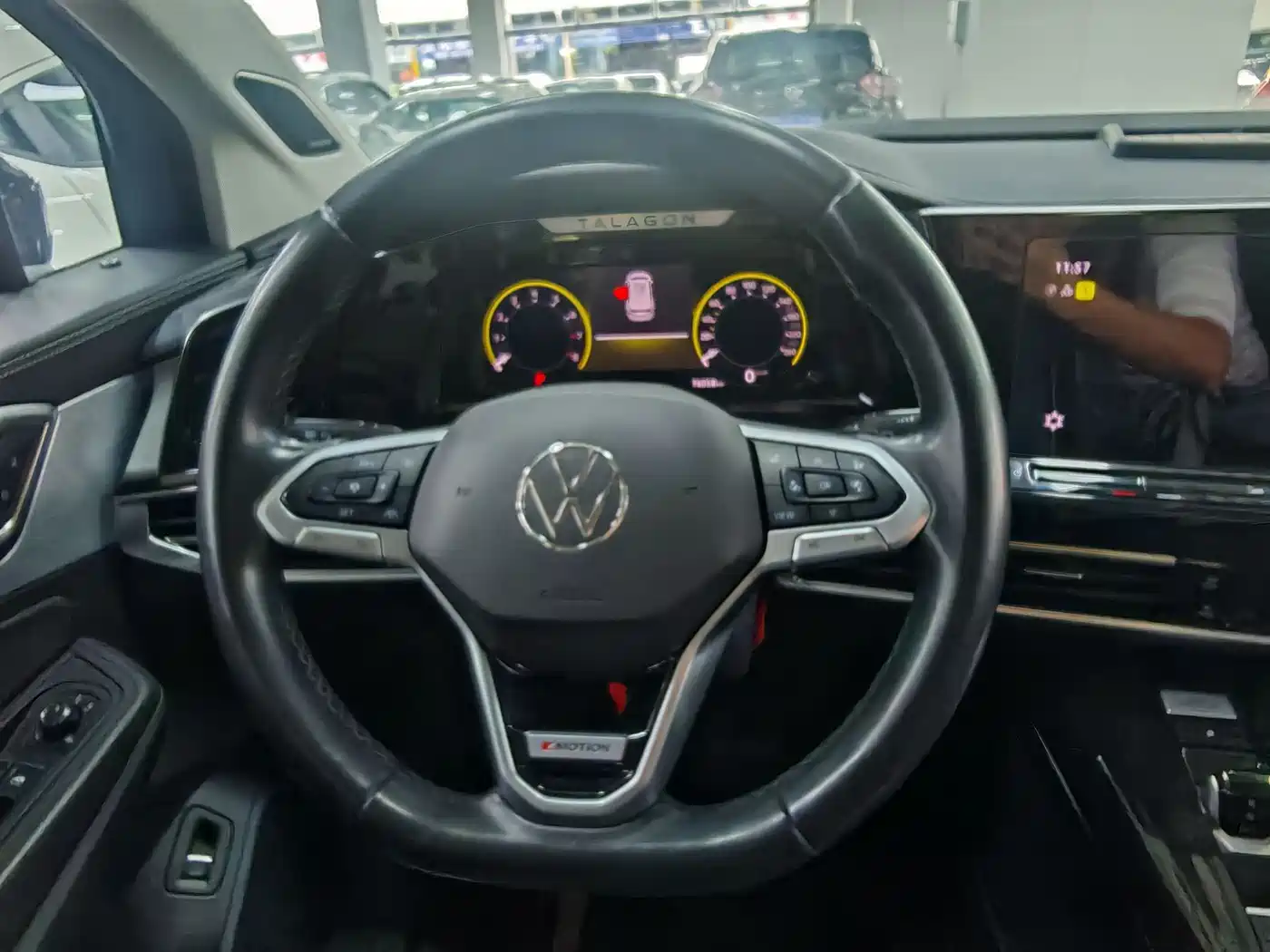 Volkswagen Talagon 2021 530TSI 4WD Flagship Victory Edition Pro фото 10