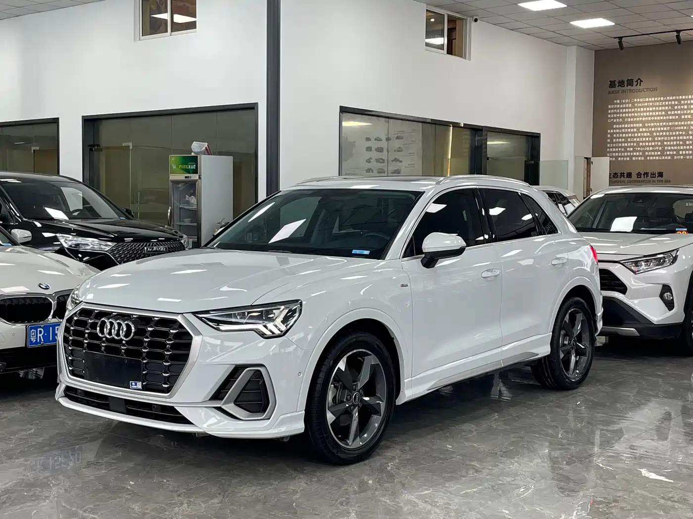 Audi Q3 2022 35 TFSI Fashion Dynamic