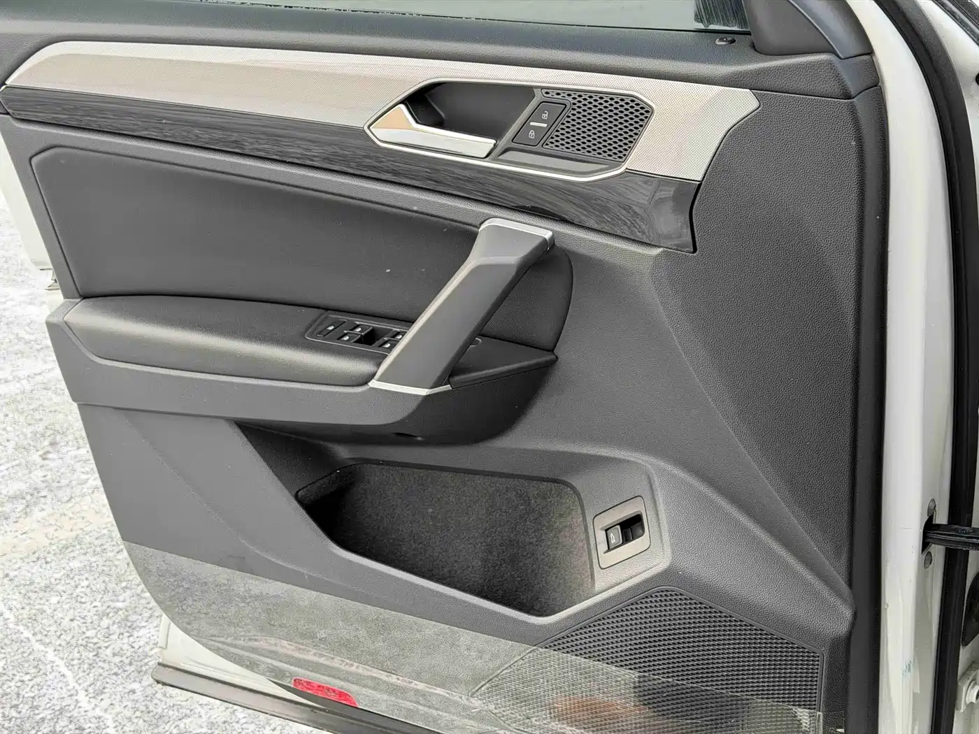 Volkswagen Tayron 2022 280TSI 2WD Luxury Smart Connect Edition фото 11