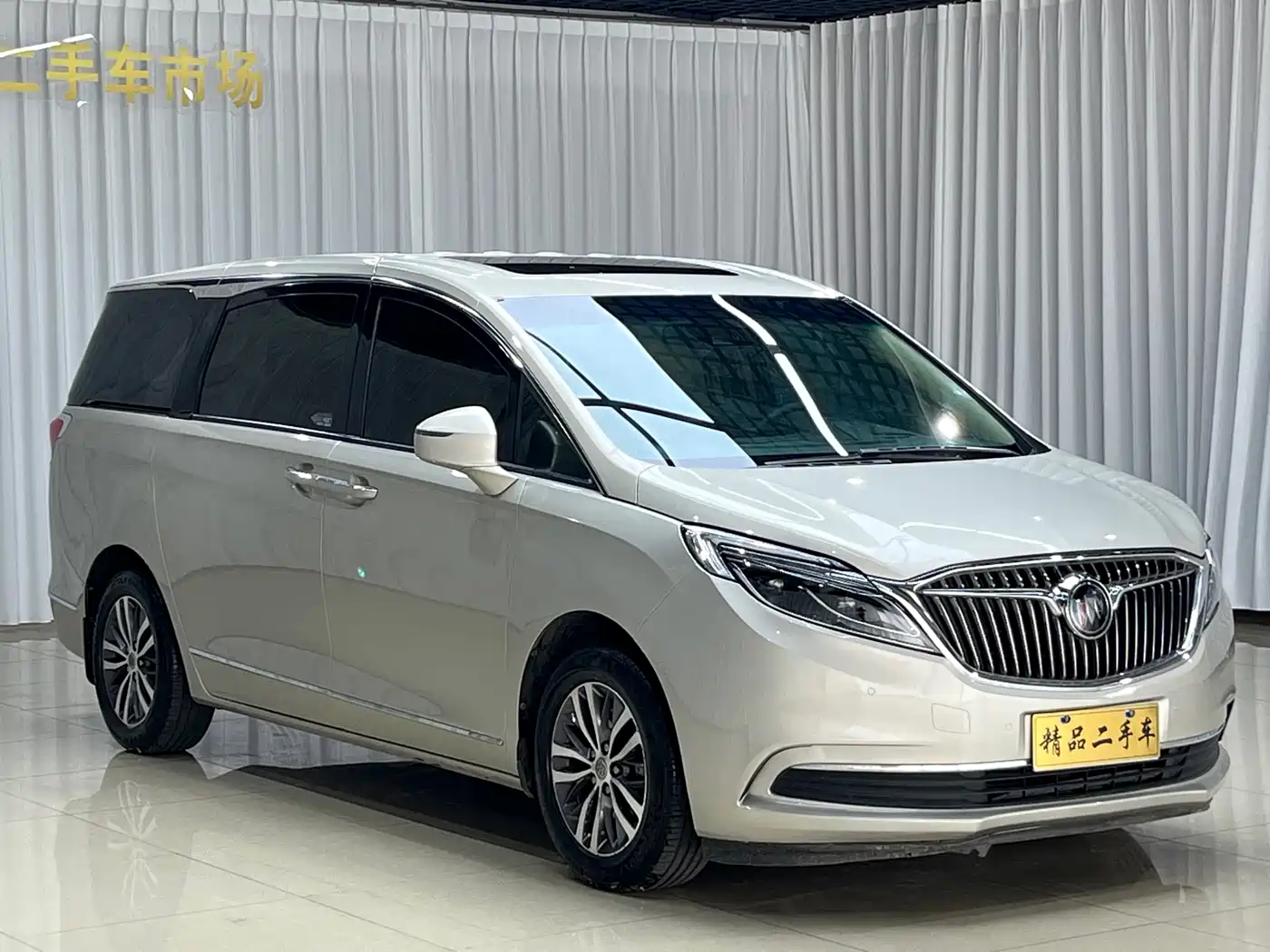 Buick GL8 2017 ES 28T Flagship China V