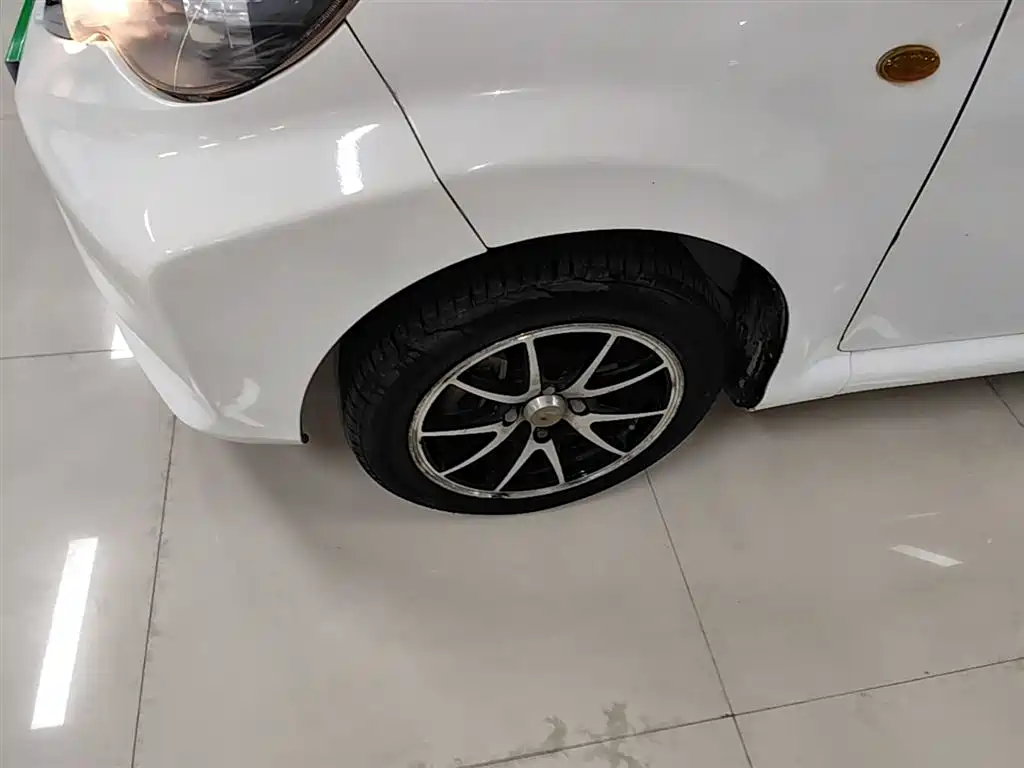 BYD F0 2015 1.0L AMT Xuan Cool Edition фото 25