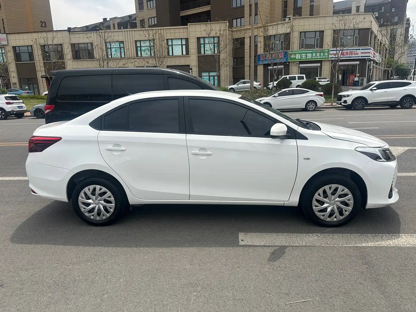 Toyota Vios 2021 1.5L CVT Zhixing Edition фото 4