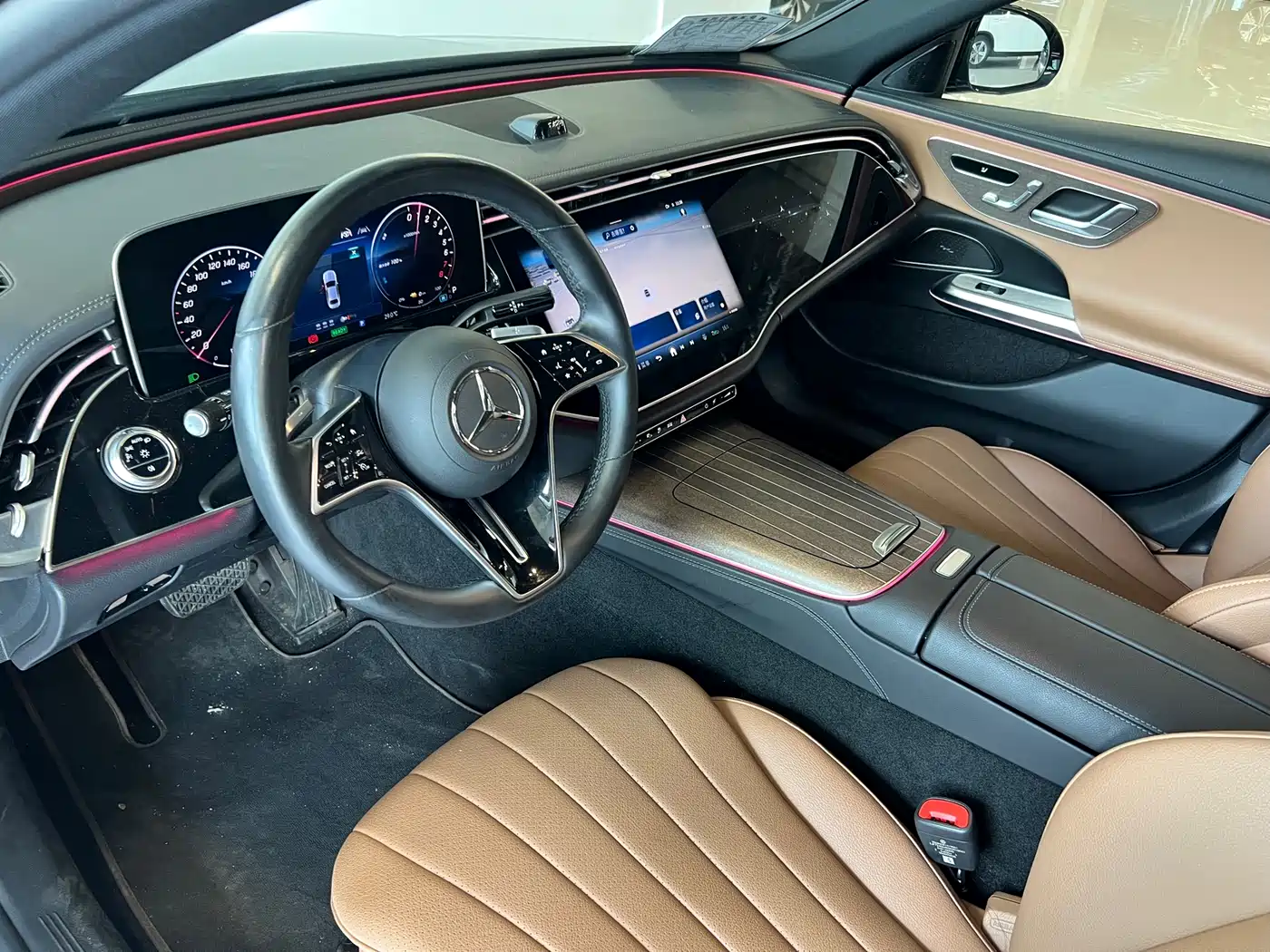 Mercedes-Benz E-Class New Energy 2024 E 350 e L Plug-in Hybrid Sedan фото 8