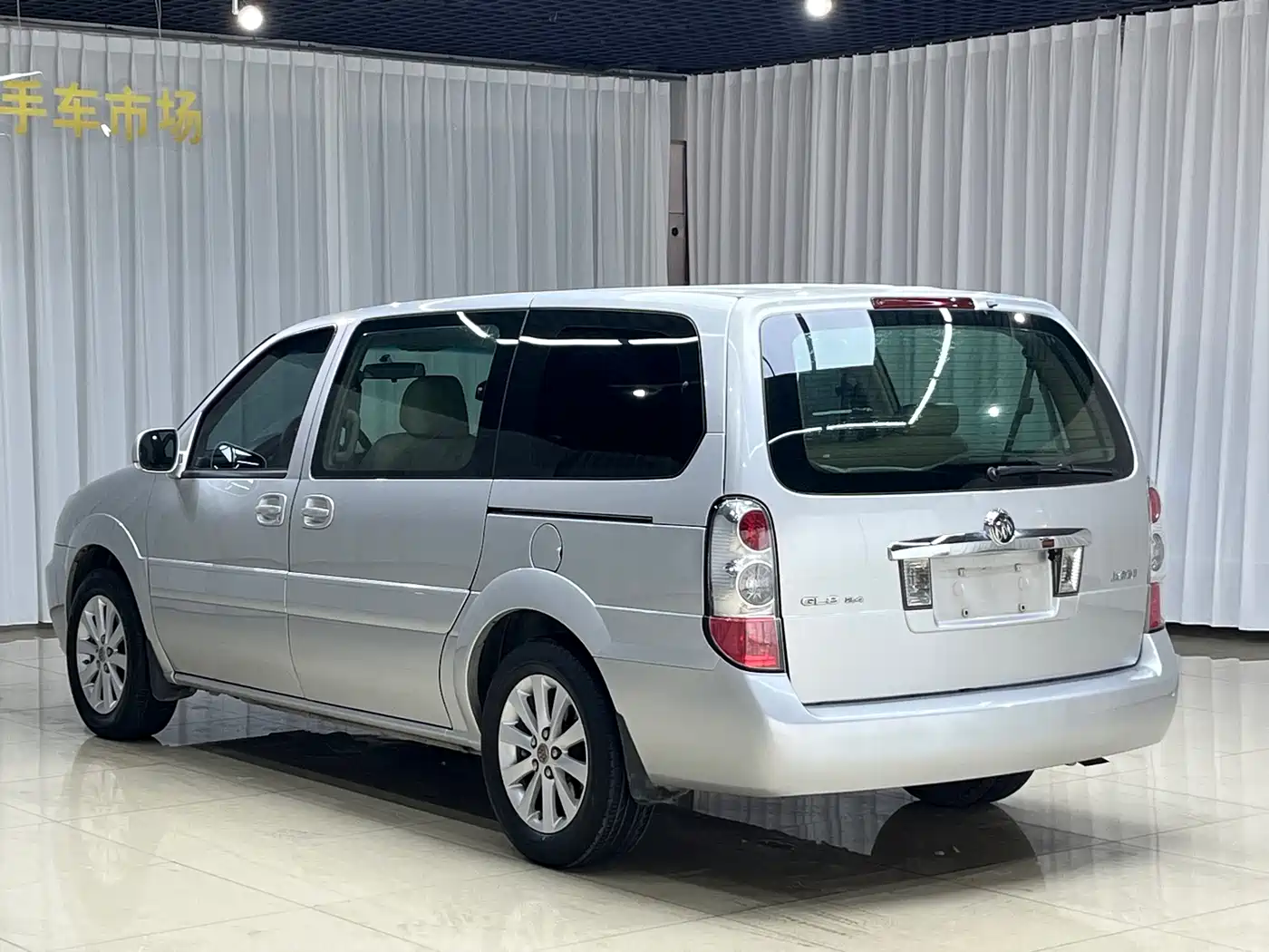 Buick GL8 2012 2.4L BASE Comfort фото 6