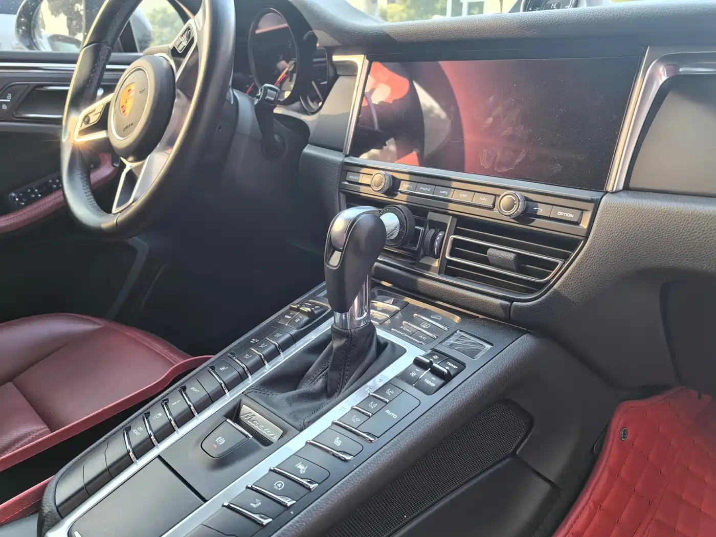 Porsche Macan 2021 Macan 2.0T фото 10