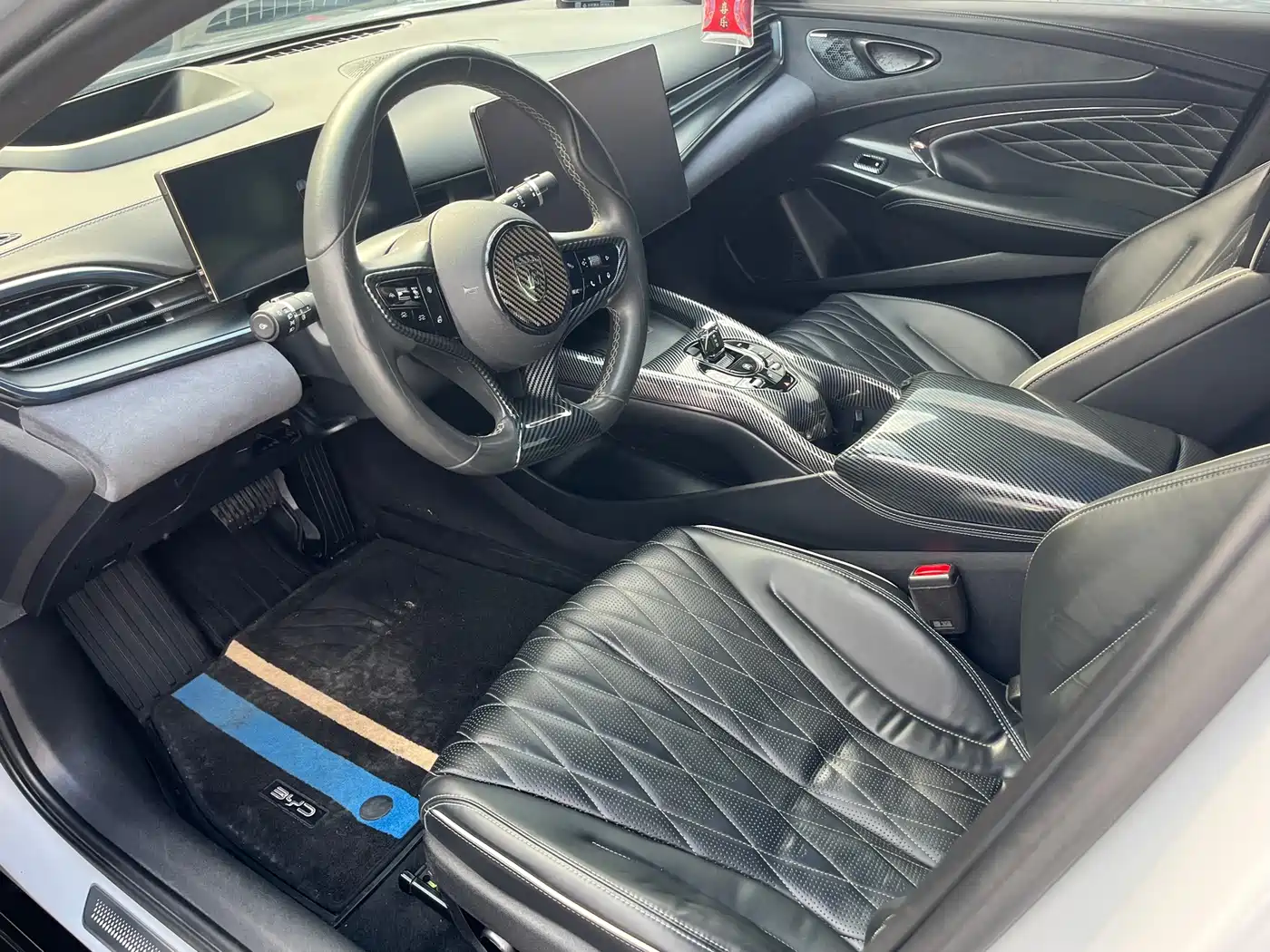 BYD Seal 2023 Champion Edition 700km Premium фото 7