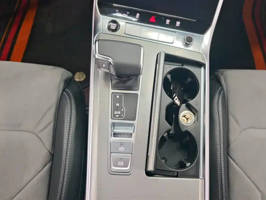 Audi A6L 2023 Facelift 45 TFSI Premium Dynamic фото 16