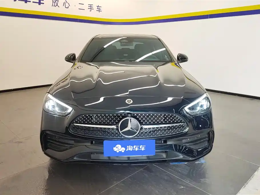 Mercedes-Benz C-Class 2024 Facelift III C 260 L Night Sport Edition фото 2