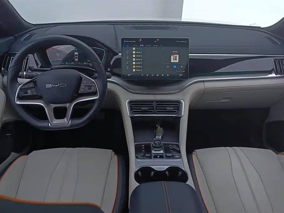BYD Song PLUS PHEV 2024 Glory Edition DM-i 110km Flagship PLUS фото 12