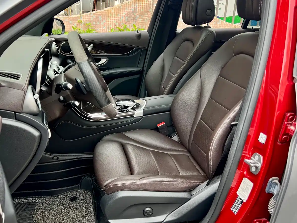 Mercedes-Benz GLC 2019 GLC 260 4MATIC Dynamic фото 7