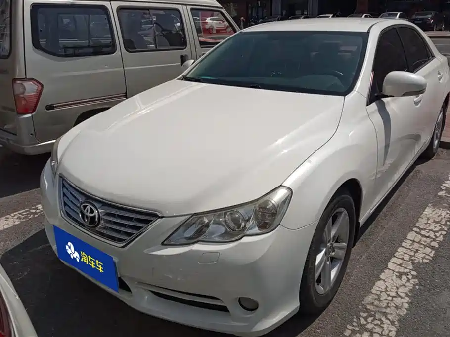 Toyota Reiz 2010 2.5S Elegance Elite Edition фото 2