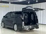 Фото 8 - Toyota Vellfire