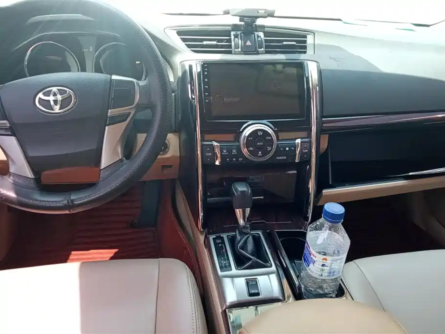 Toyota Reiz 2010 2.5S Elegance Elite Edition фото 12