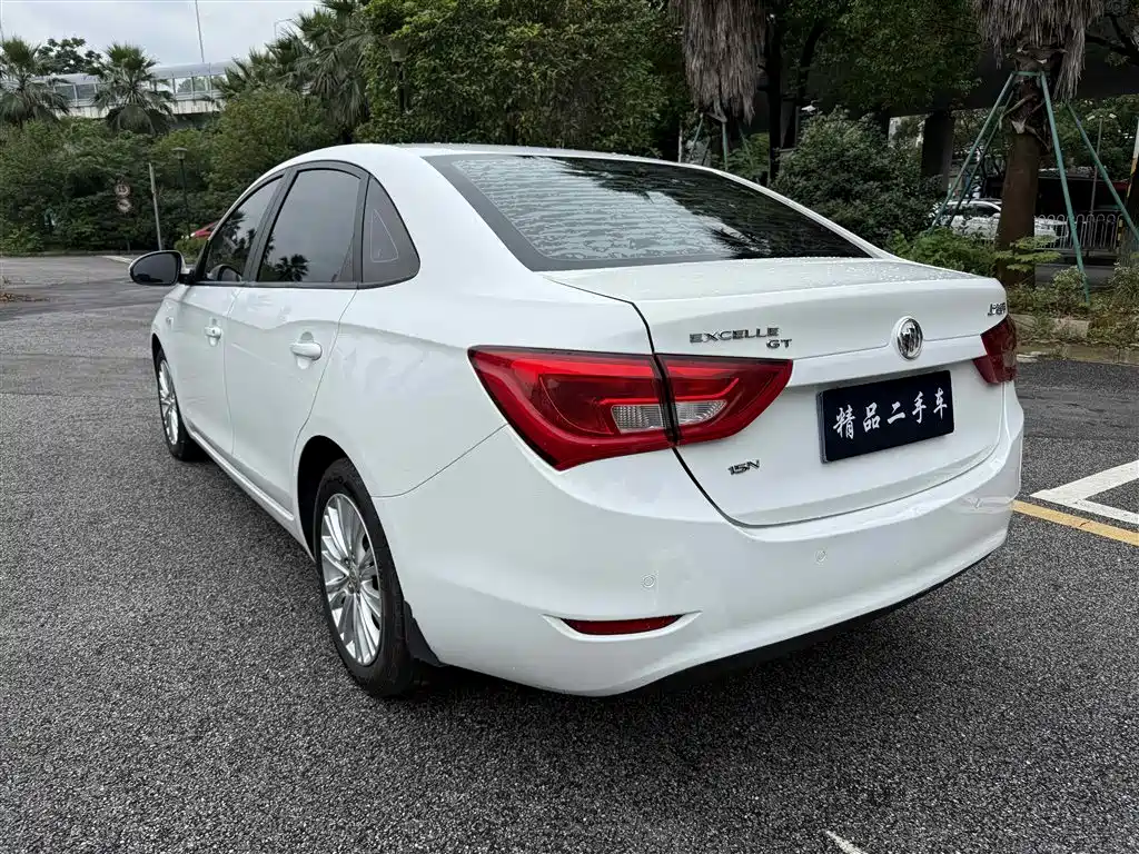 Buick Excelle 2016 15N Automatic Elite фото 4