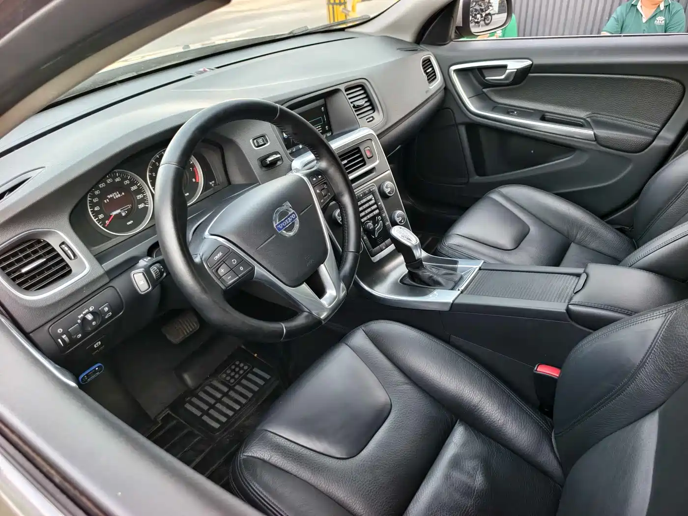 Volvo V60 2013 2013 T5 Prestige Edition