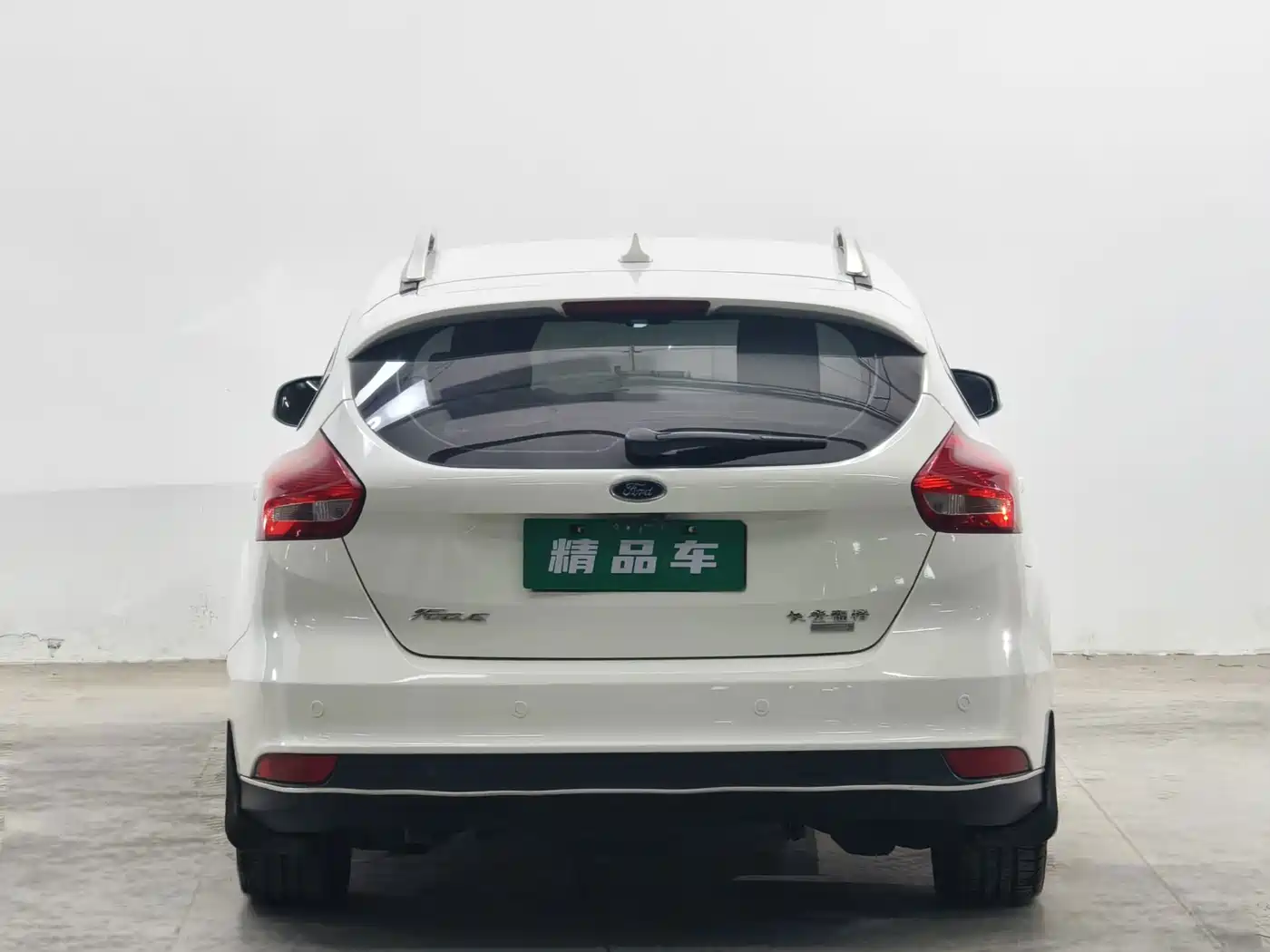 Фото 5 - Ford Focus