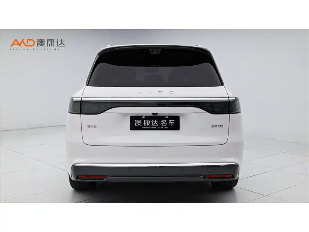 AITO Wenjie AITO M8 2025 Range Extender Max+ Edition 53.4kWh 5-seater фото 4