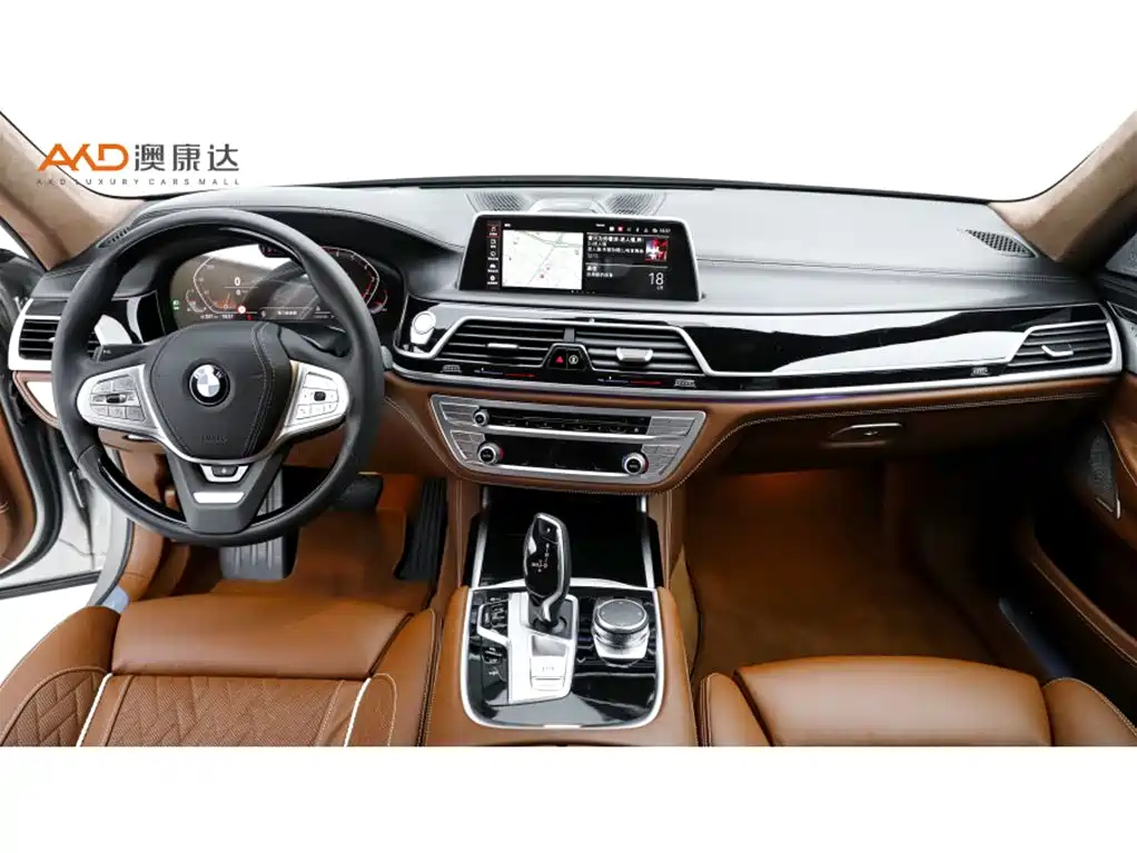 BMW 7 Series 2019 740Li xDrive Executive Luxury Package фото 5