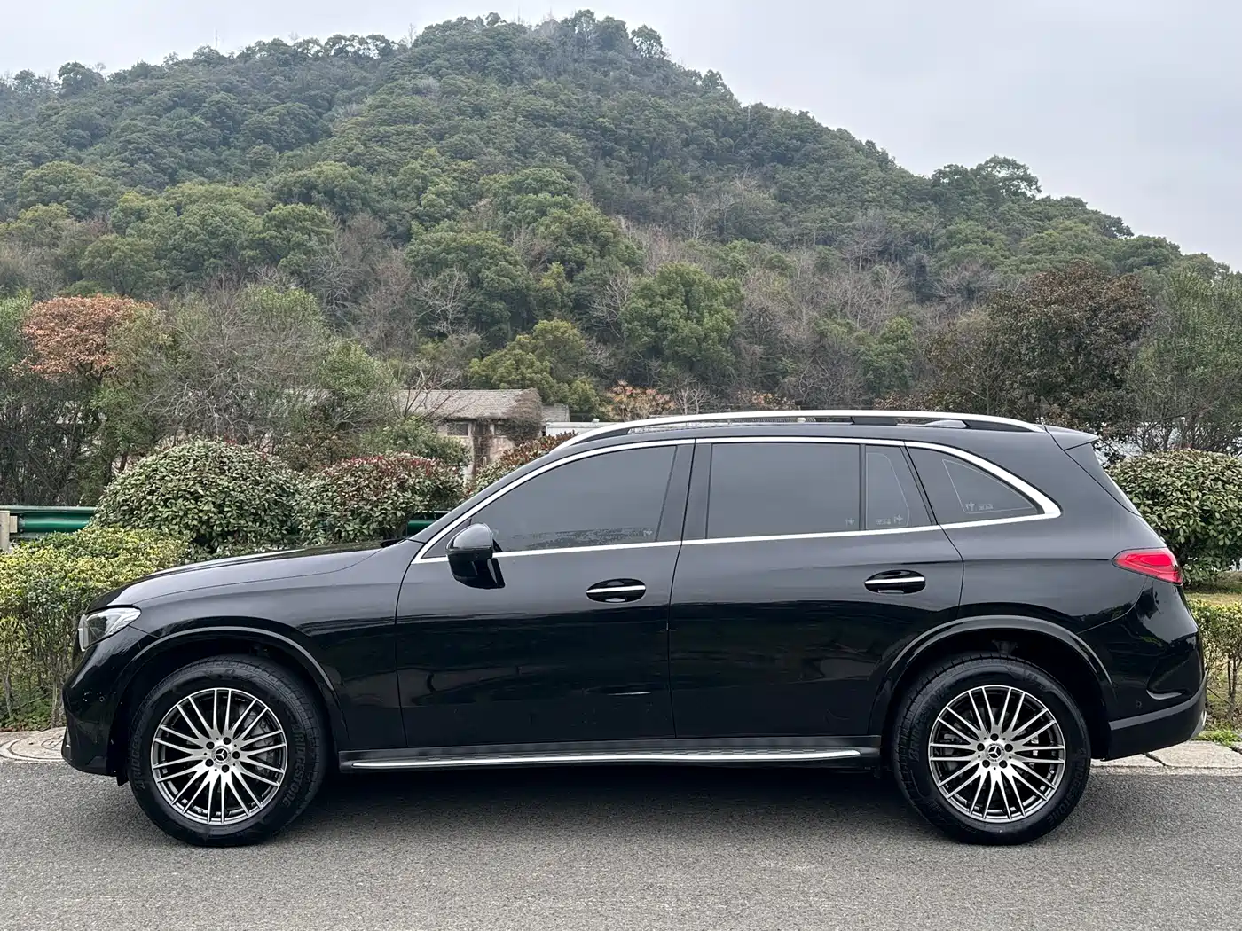Mercedes-Benz GLC 2024 Facelift GLC 300 L 4MATIC Sport 7-seater фото 3