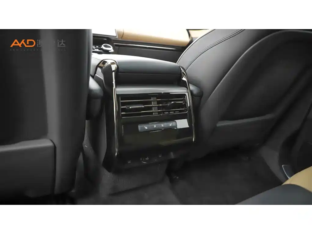 Land Rover Range Rover Sport 2023 400PS Dynamic SE фото 9