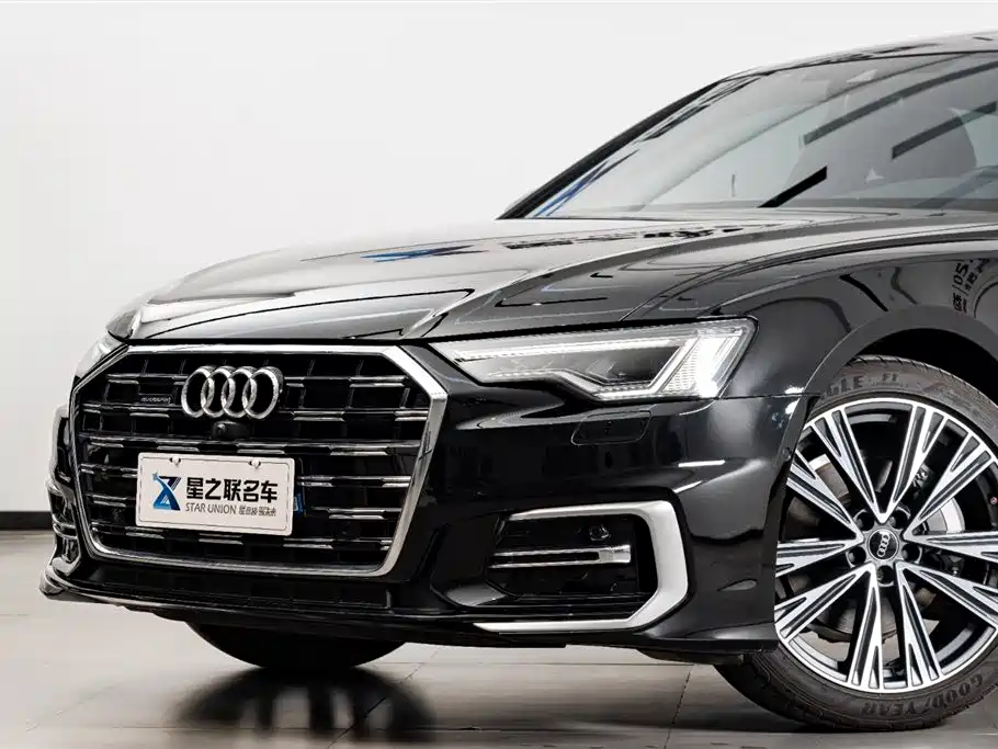Audi A6L 2024 45 TFSI quattro Exclusive Dynamic фото 3