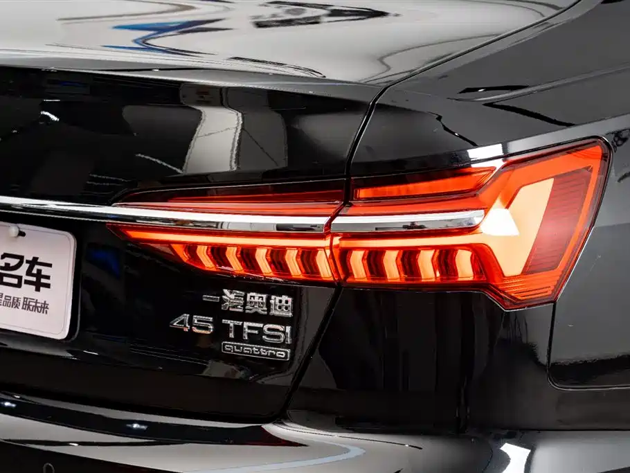 Audi A6L 2024 45 TFSI quattro Exclusive Dynamic фото 9