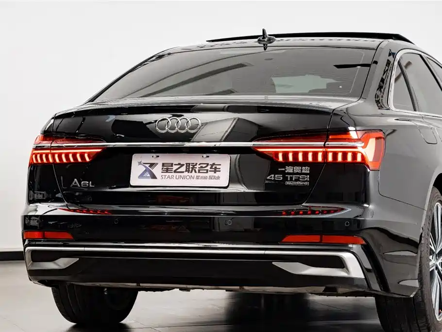 Audi A6L 2024 45 TFSI quattro Exclusive Dynamic фото 8