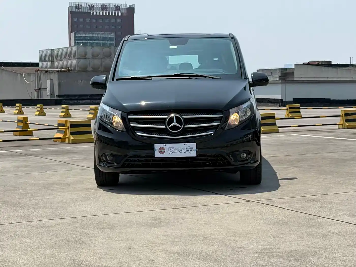 Mercedes-Benz Vito 2016 2.0T Elite Edition фото 2