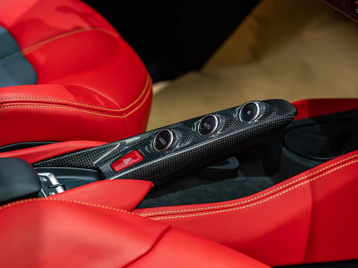 Ferrari F8 2021 2019 Tributo 3.9T V8