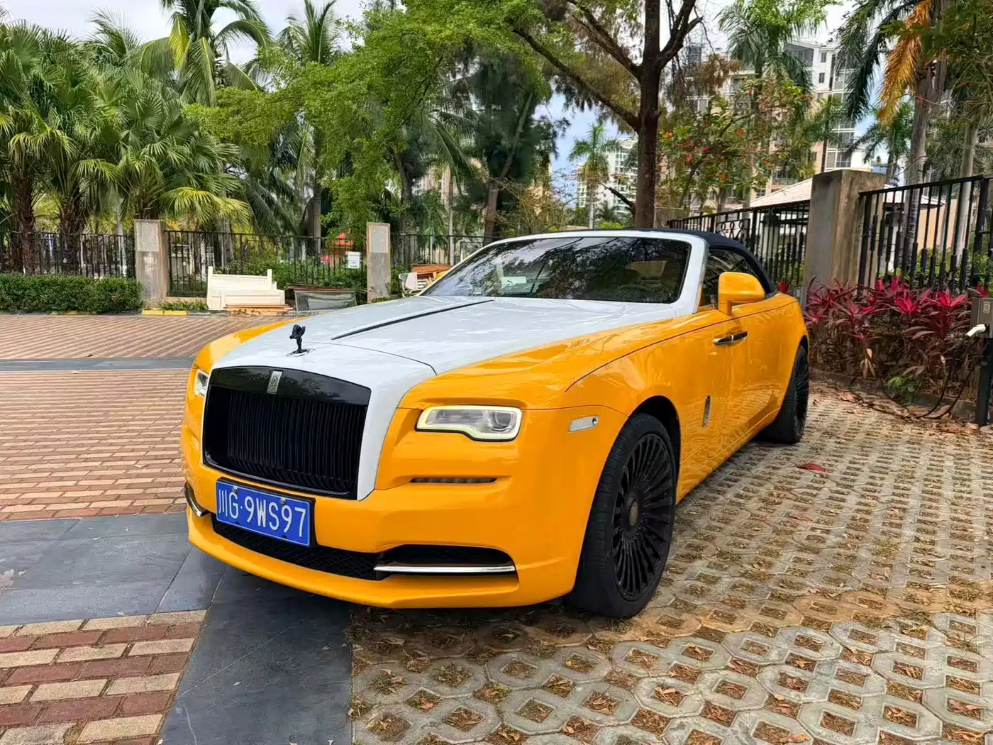 ROLLS-ROYCE YAO YING