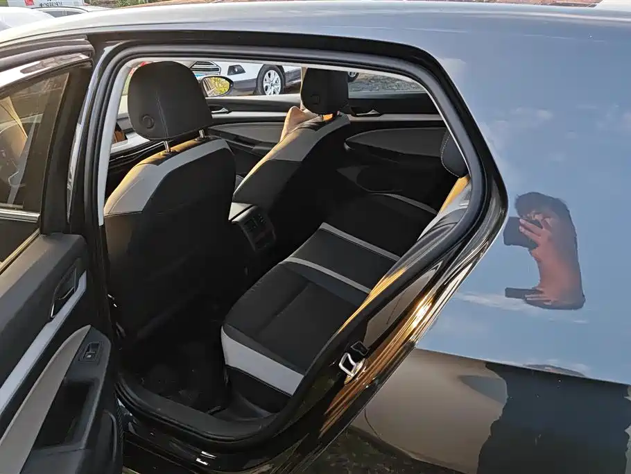 Volkswagen Golf 2021 280TSI DSG Pro фото 11