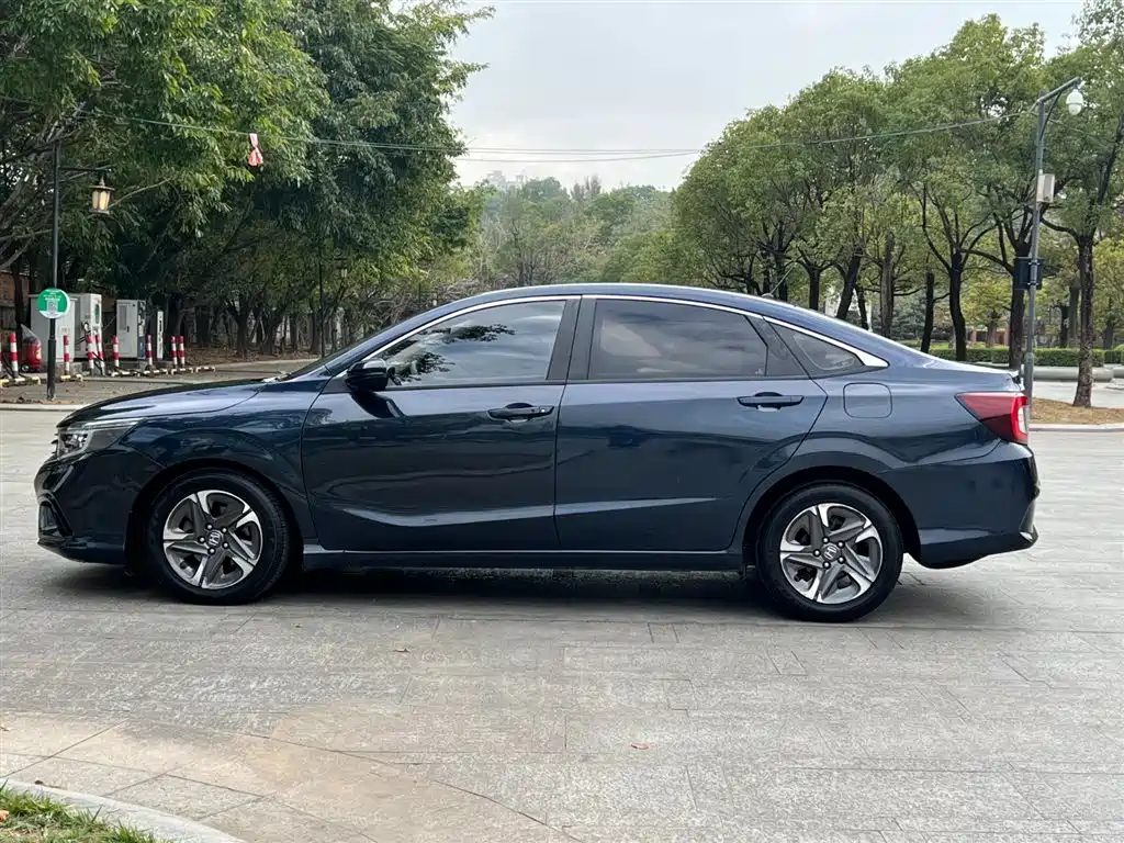Honda ENVIX 2021 2019 180TURBO CVT Enjoyment China V