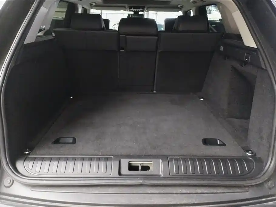 Land Rover Range Rover Sport 2016 Model 3.0 SC V6 HSE DYNAMIC фото 4