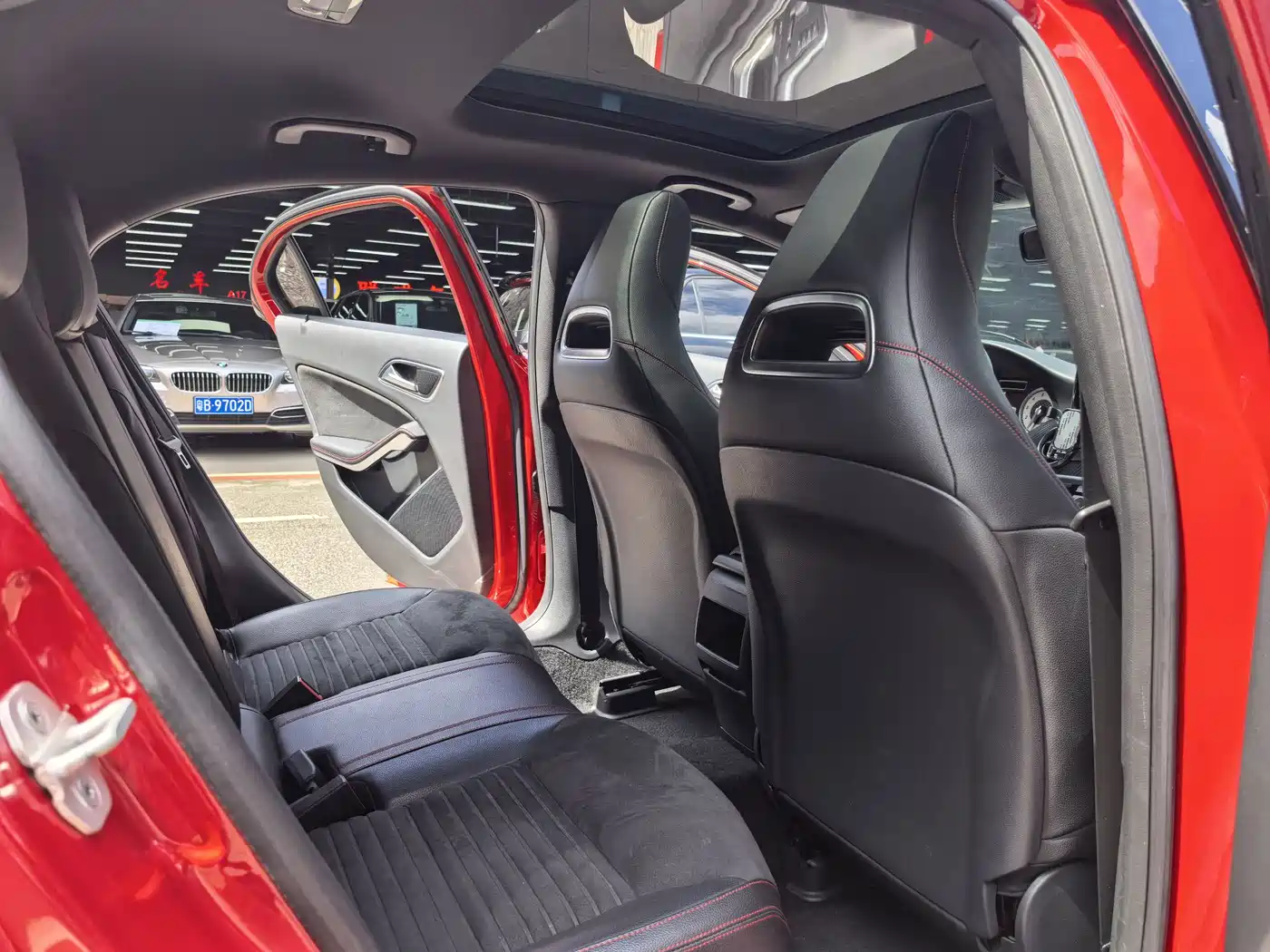 Mercedes-Benz A-Class (Import) 2015 A 200 Sport фото 12