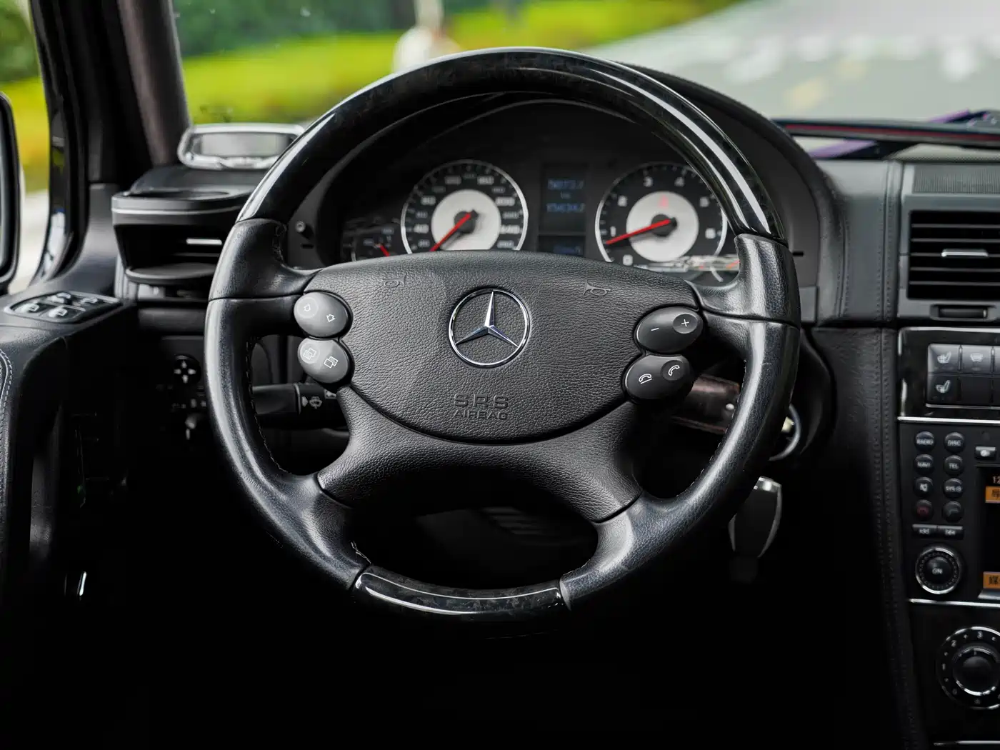 Mercedes-Benz G-Class AMG 2009 AMG G 55 фото 28