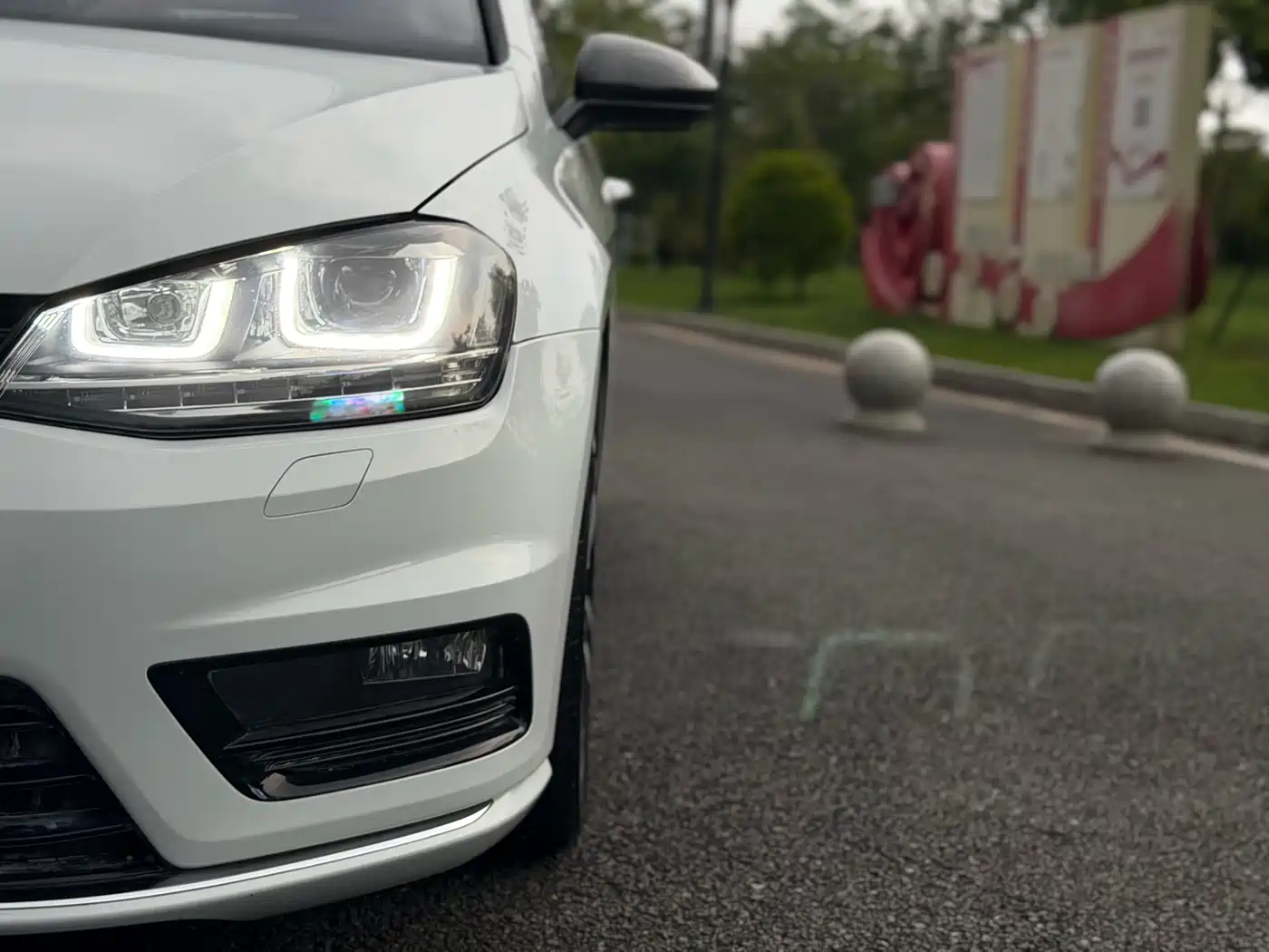 Volkswagen Golf 2017 280TSI Auto R-Line Millionth Anniversary Edition фото 22