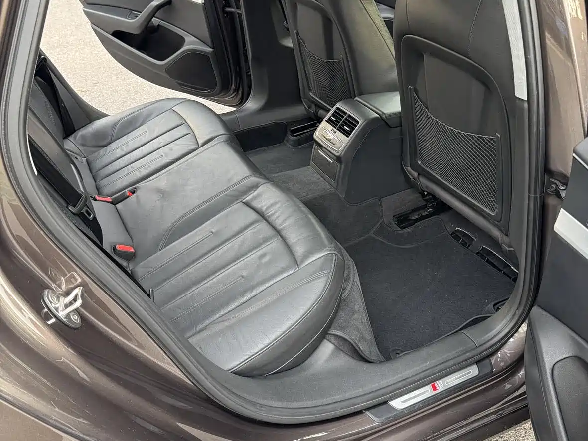Audi A4L 2019 45 TFSI quattro Personality Sport (China VI) фото 14