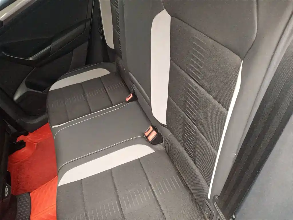 Volkswagen T-ROC 2021 Facelift 280TSI DSG 2WD Elite Smart Connect Edition фото 13