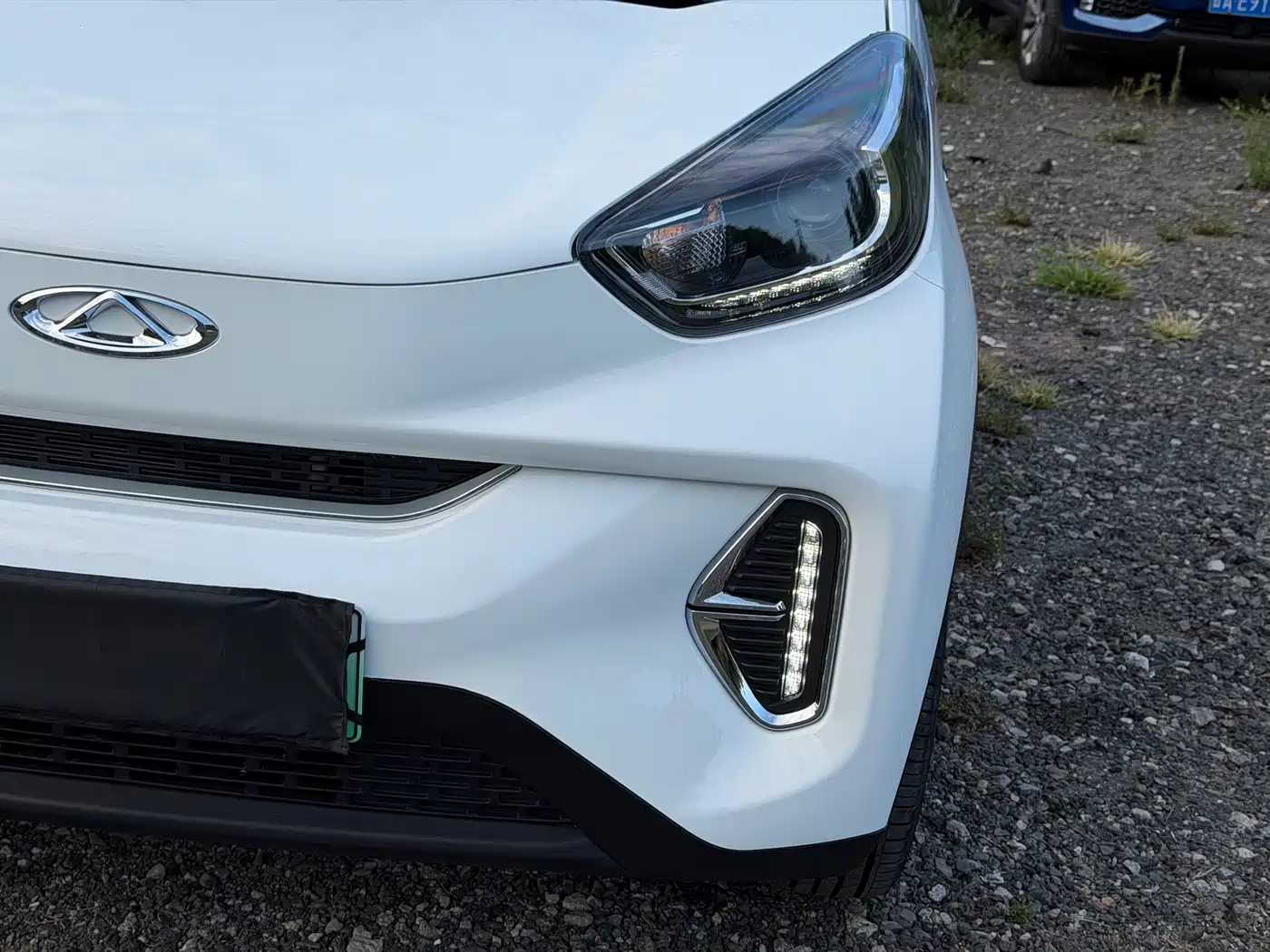 QQ New Energy Little Ant 2026 2024 Facelift Youth Edition 251km True Love 25.05kWh