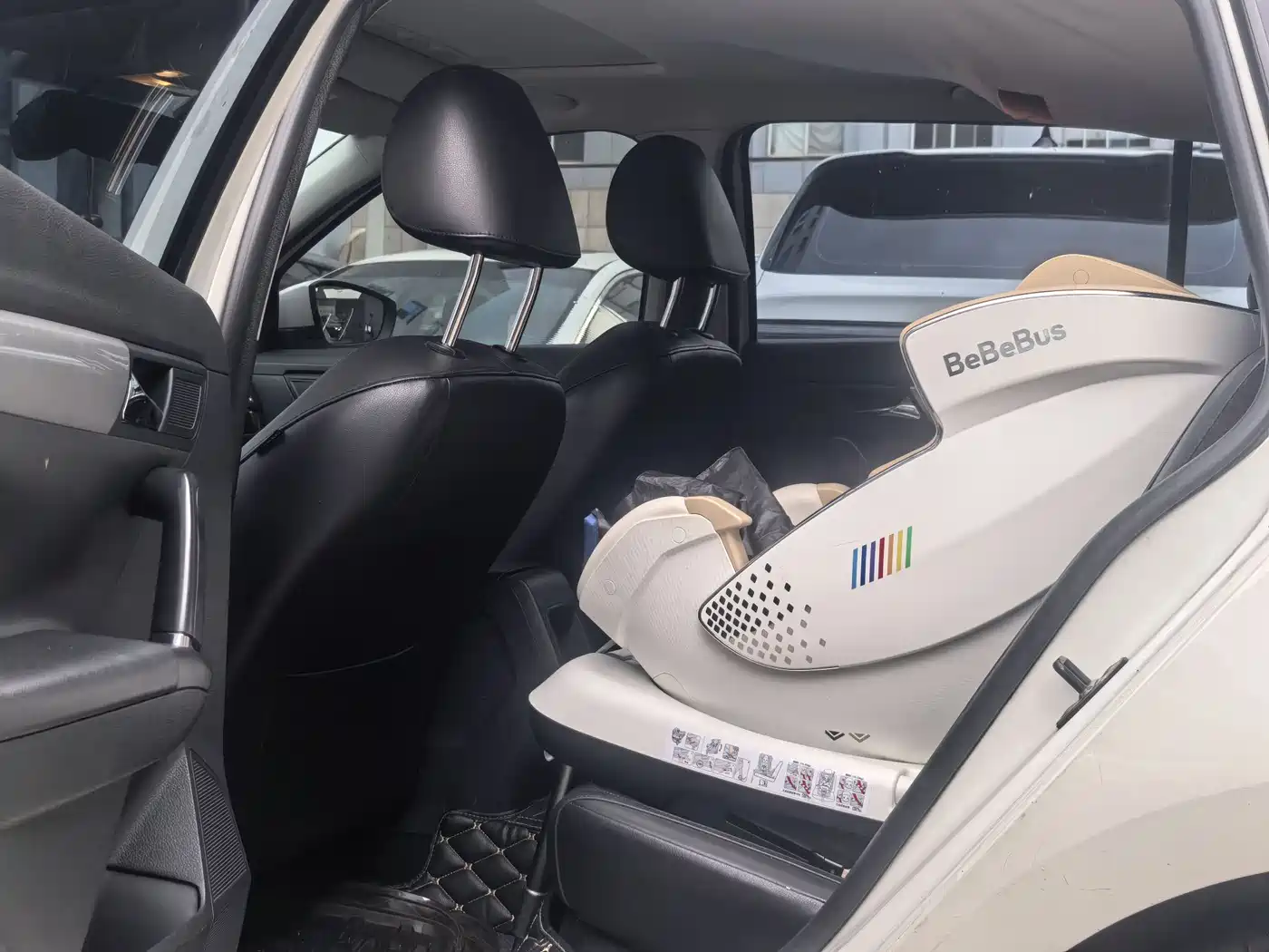 Volkswagen Lavida Tour 2013 1.6L Automatic Comfort фото 10