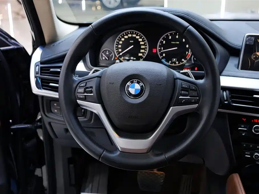 BMW X6 2015 xDrive35i Leading Type фото 23
