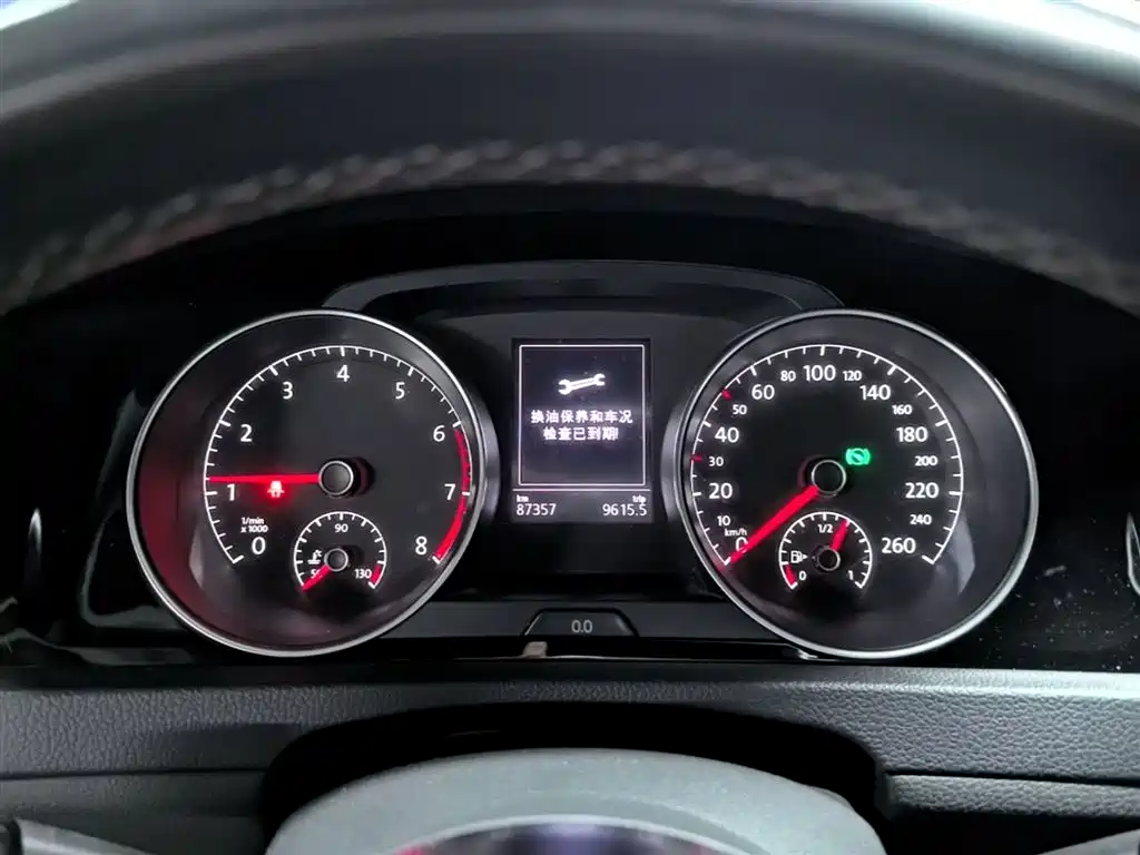 Volkswagen Golf 2019 280TSI DSG R-Line (China V) фото 12