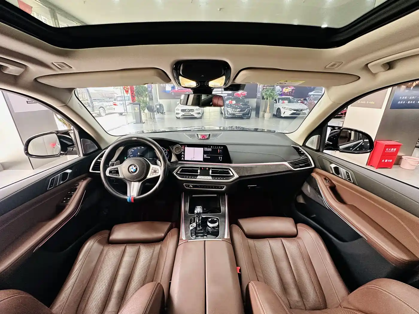 BMW X5 (Import) 2021 xDrive40i M Sport Package фото 5
