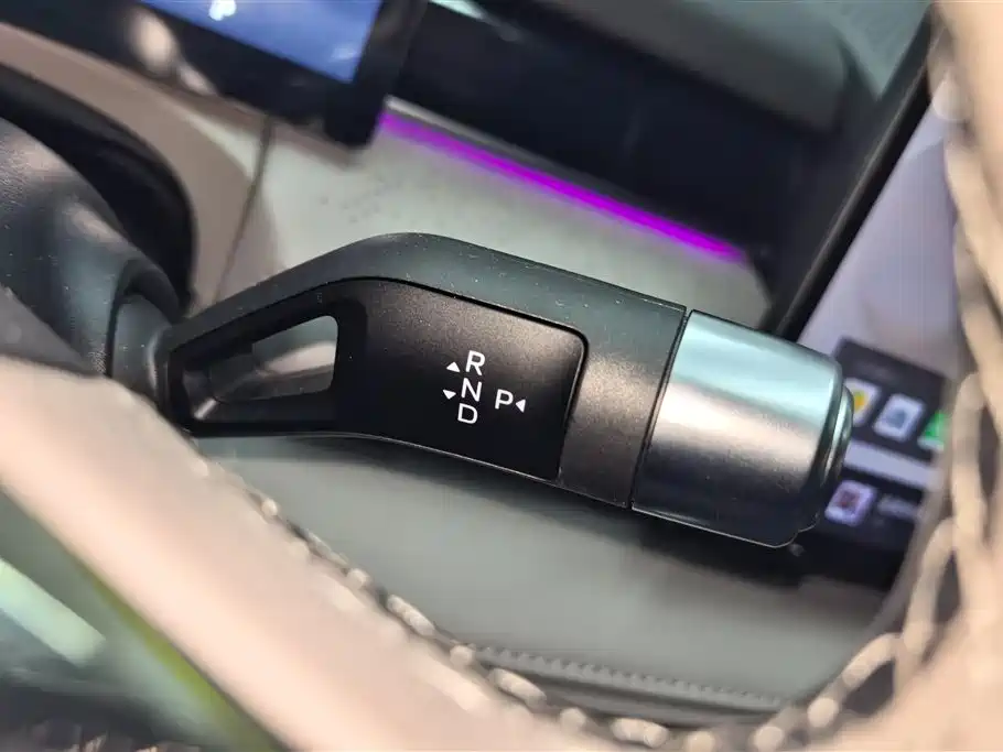 GEELY GALAXY GALAXY SPARKLE 8