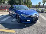 Фото 3 - Honda Civic