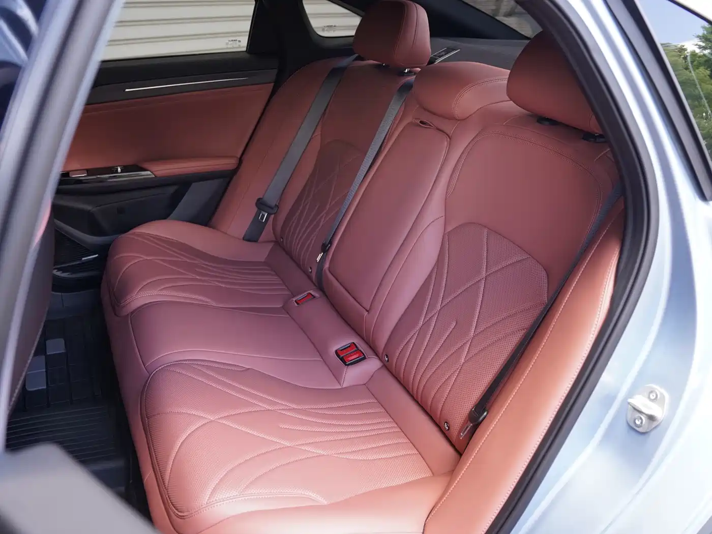 Geely Galaxy Galaxy L6 2025 2025 EM-i 140km Starship Edition