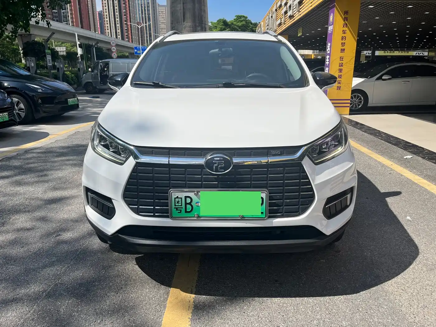 BYD Yuan New Energy 2019 EV360 Smart Connect Edition фото 2